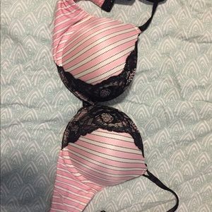 Victoria secret push up bra